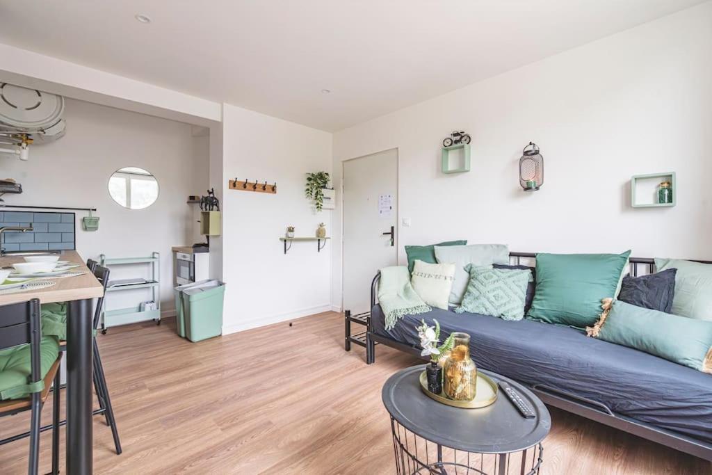 La Riviere, Appartement 3 Personnes Isles-sur-Suippe Exteriör bild